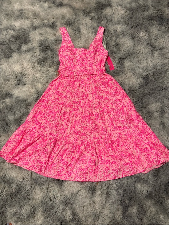 Lilly Pulitzer Dresses & Skirts - Lilly Pulitzer Bright Pink Floral Tiered Midi Dress